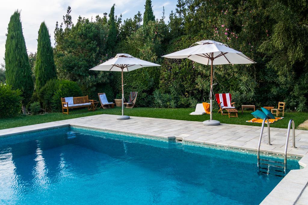 Villa Dh Epavlis Río Exterior foto